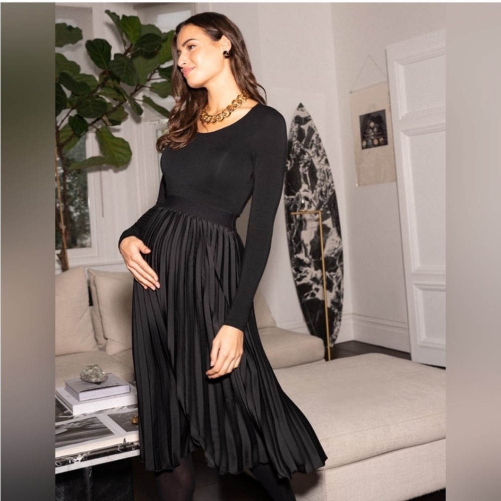 Seraphine Black Pleated Maternity Skirt